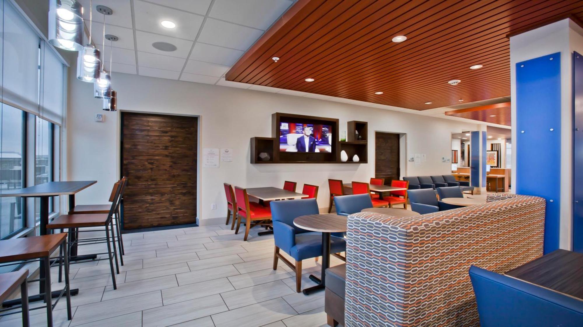 Holiday Inn Express & Suites - Green River, An Ihg Hotel Exterior foto